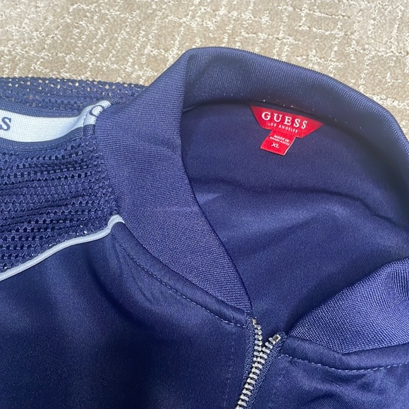 Guess navy jogger set with mesh shoulders and zipper. - Picture 2 of 2